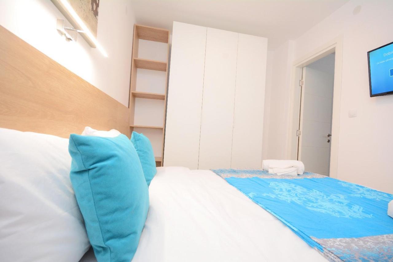 Appartement Cvetkovic Lux Аpartmani & Free Garaza à Vrnjačka Banja Extérieur photo